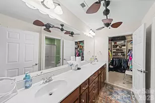 5418 Prosperity View Dr, Charlotte, NC 28269 - Photo 13