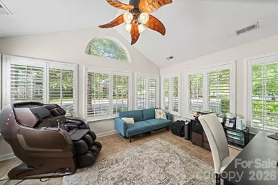 5418 Prosperity View Drive, Charlotte, NC 28269 - Photo 7