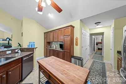 5418 Prosperity View Drive, Charlotte, NC 28269 - Photo 17