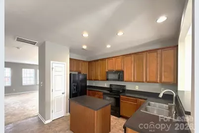 7023 Brighton Park Drive, Mint Hill, NC 28227 - Photo 5