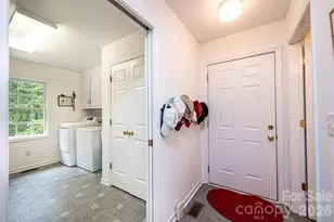 6889 Greedy Hwy, Hickory, NC 28602 - Photo 21