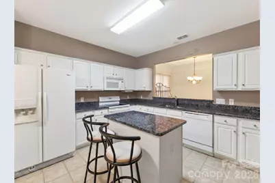 13614 Cardinals Nest Drive, Charlotte, NC 28269 - Photo 7