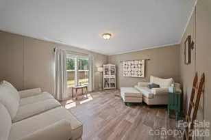 151 Field Sparrow Ln, Hendersonville, NC 28792 - Photo 21