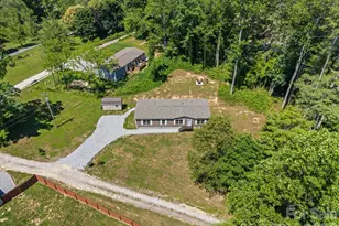 151 Field Sparrow Ln, Hendersonville, NC 28792 - Photo 29