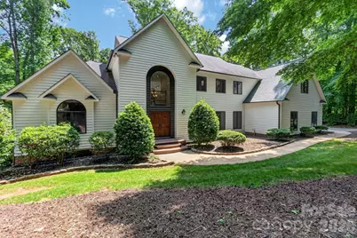 19315 Callaway Hills Lane, Davidson, NC 28036 - Photo 1