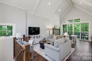 561 Harbor Ridge Dr, Tuckasegee, NC 28783 - Photo 9