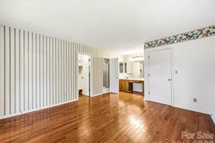 126 Surry Ln, Hendersonville, NC 28791 - Photo 17