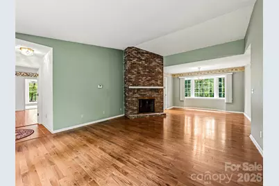 126 Surry Lane, Hendersonville, NC 28791 - Photo 7