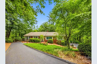 126 Surry Lane, Hendersonville, NC 28791 - Photo 1