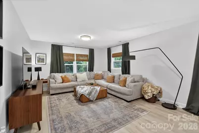 1910 Wensley Drive, Charlotte, NC 28210 - Photo 29