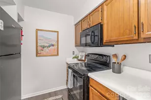 11007 Park Rd, Charlotte, NC 28226 - Photo 15