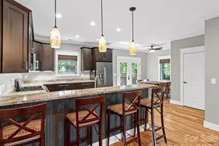71 McLain St, Asheville, NC 28803 - Photo 7