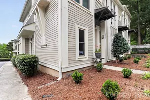 1073 Park West Dr, Charlotte, NC 28209 - Photo 5