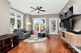 1073 Park West Dr, Charlotte, NC 28209 - Photo 9