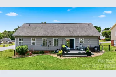 2104 Sheffield Court NW, Conover, NC 28613 - Photo 21