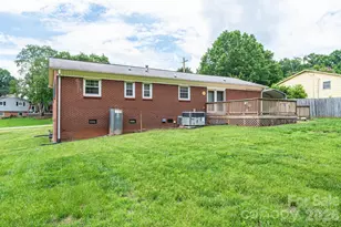 315 Shannonbrook Dr, Newton, NC 28658 - Photo 35