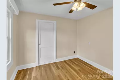 492 Riverbend Street, Waynesville, NC 28786 - Photo 9