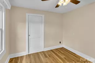 492 Riverbend St, Waynesville, NC 28786 - Photo 9