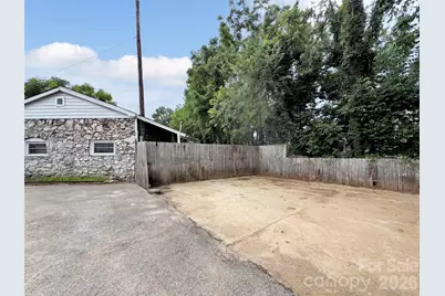 492 Riverbend Street, Waynesville, NC 28786 - Photo 7