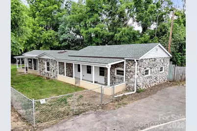 492 Riverbend Street, Waynesville, NC 28786 - Photo 1