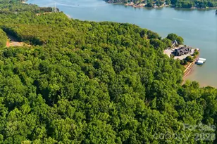 9719 9 Eagles Ln, Charlotte, NC 28278 - Photo 5