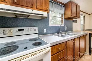 4449 Hickory Hwy, Statesville, NC 28677 - Photo 15
