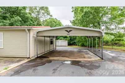 4449 Hickory Highway, Statesville, NC 28677 - Photo 5