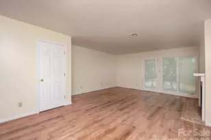 833 Coventry Ln, Statesville, NC 28677 - Photo 11