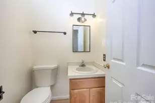 833 Coventry Ln, Statesville, NC 28677 - Photo 17