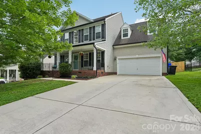 1038 Pepperwood Place, Lake Wylie, SC 29710 - Photo 1