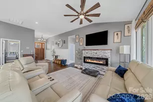128 Laurel Ridge Dr, Statesville, NC 28677 - Photo 21