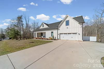 128 Laurel Ridge Drive, Statesville, NC 28677 - Photo 3