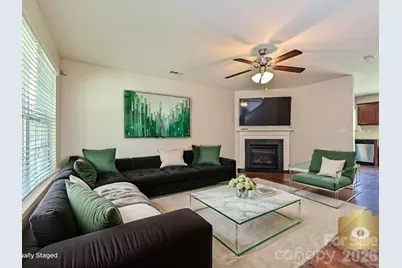 6709 Broad Valley Court, Charlotte, NC 28216 - Photo 5