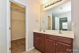 6709 Broad Valley Ct, Charlotte, NC 28216 - Photo 23