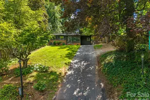 2323 Greater Druid Hills Blvd, Hendersonville, NC 28791 - Photo 13