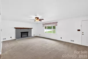 109 Woodruff Ct, Moore, SC 29369 - Photo 9