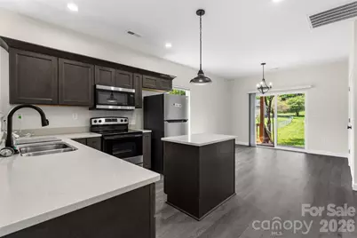 208 Nottingham Drive, York, SC 29745 - Photo 7