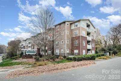 1000 E Woodlawn Road #217, Charlotte, NC 28209 - Photo 1
