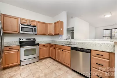 1000 E Woodlawn Road #217, Charlotte, NC 28209 - Photo 7