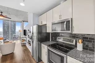 210 N Church St, Charlotte, NC 28202 - Photo 15