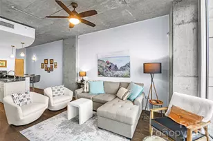 210 N Church St, Charlotte, NC 28202 - Photo 9
