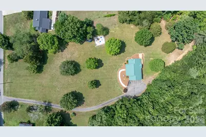 2990 Clarks Chapel Road, Lenoir, NC 28645 - Photo 37