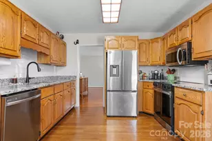 2990 Clarks Chapel Rd, Lenoir, NC 28645 - Photo 9