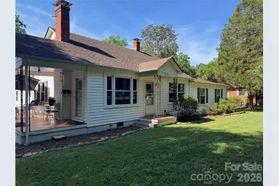 431 W 20th Street, Newton, NC 28658 - Photo 1