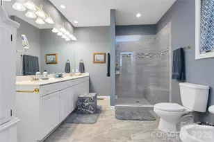 154 Chestnut Ln, Cedar Mountain, NC 28718 - Photo 21