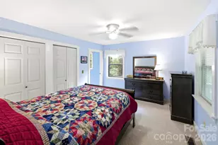 37 Pine Bluff Rd, Hendersonville, NC 28792 - Photo 13