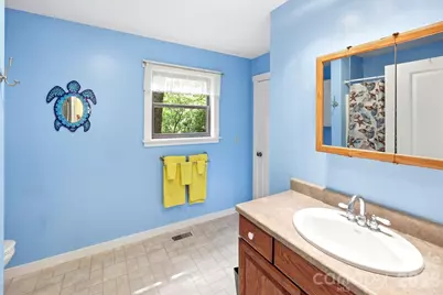 37 Pine Bluff Road, Hendersonville, NC 28792 - Photo 15
