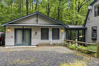 37 Pine Bluff Road, Hendersonville, NC 28792 - Photo 23