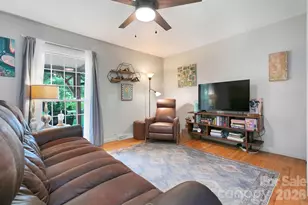 113 Byrd Ln, Brevard, NC 28712 - Photo 5
