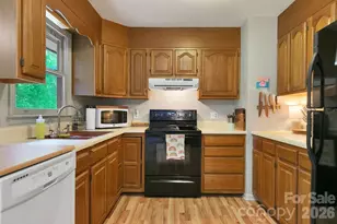 113 Byrd Ln, Brevard, NC 28712 - Photo 11